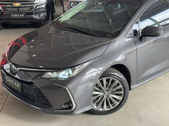 TOYOTA-COROLLA-2024