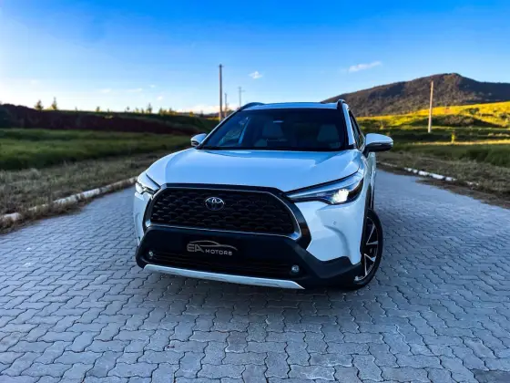 TOYOTA COROLLA CROSS 1.8 VVT-I HYBRID FLEX XRX CVT