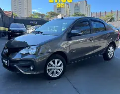 TOYOTA ETIOS 1.5 X PLUS SEDAN 16V FLEX 4P AUTOMÁTICO TOYOTA ETIOS 1.5 X PLUS SEDAN 16V FLEX 4P AUTOMÁTICO