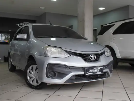 TOYOTA-ETIOS-1.5 XS 16V FLEX 4P AUTOMÁTICO TOYOTA-ETIOS-2017