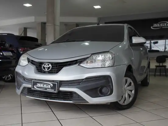 TOYOTA-ETIOS-1.5 XS 16V FLEX 4P AUTOMÁTICO TOYOTA-ETIOS-2017