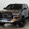 TOYOTA HILUX 2.8 D-4D TURBO DIESEL CD GR-S 4X4 AUTOMÁTICO TOYOTA HILUX 2.8 D-4D TURBO DIESEL CD GR-S 4X4 AUTOMÁTICO