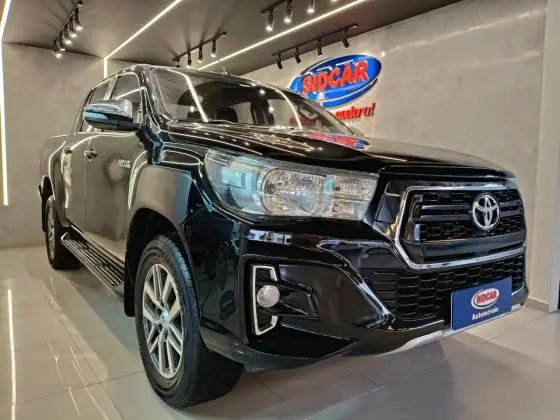 TOYOTA HILUX 2.8 SRV 4X4 CD 16V DIESEL 4P AUTOMÁTICO