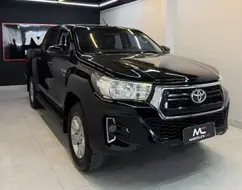 TOYOTA HILUX 2.7 SR 4X2 CD 16V FLEX 4P AUTOMÁTICO TOYOTA HILUX 2.7 SR 4X2 CD 16V FLEX 4P AUTOMÁTICO