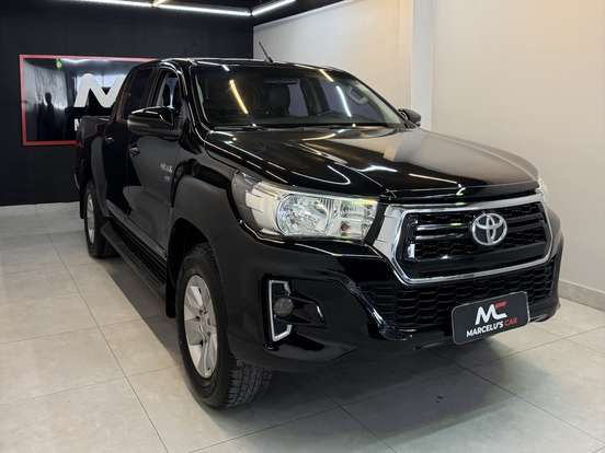 TOYOTA-HILUX-2.7 SR 4X2 CD 16V FLEX 4P AUTOMÁTICO TOYOTA-HILUX-2018