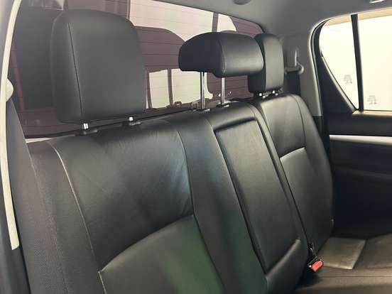 TOYOTA-HILUX-2.8 SRV 4X4 CD 16V DIESEL 4P AUTOMÁTICO TOYOTA-HILUX-2020