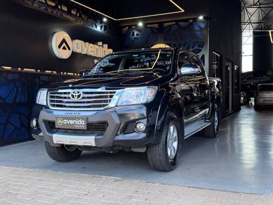 TOYOTA HILUX 3.0 SRV 4X4 CD 16V TURBO INTERCOOLER DIESEL 4P AUTOMÁTICO