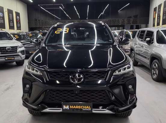 TOYOTA-HILUX SW4-2022