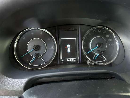 TOYOTA-HILUX SW4-2.8 SRX 4X4 7 LUGARES 16V TURBO INTERCOOLER DIESEL 4P AUTOMÁTICO TOYOTA-HILUX SW4-2020