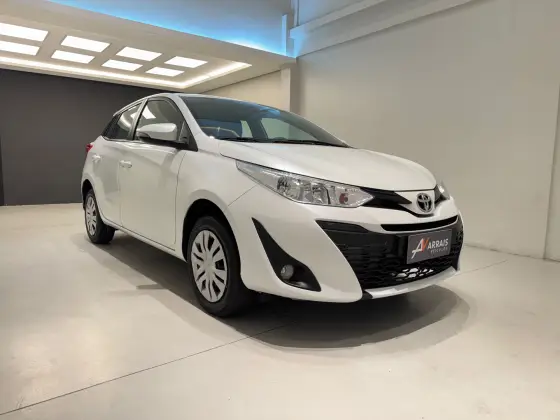 TOYOTA YARIS 1.3 16V FLEX XL LIVE MULTIDRIVE