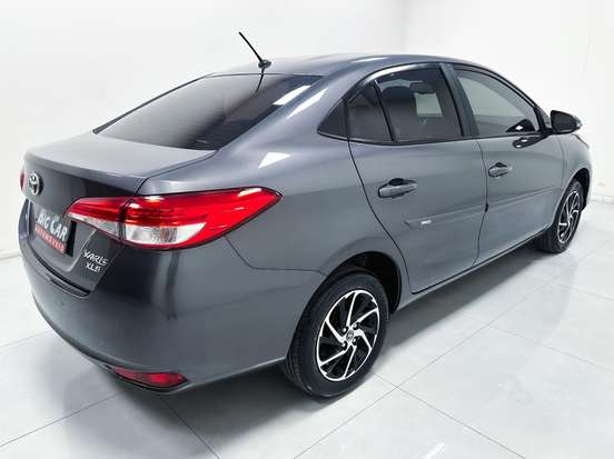 TOYOTA-YARIS-2022