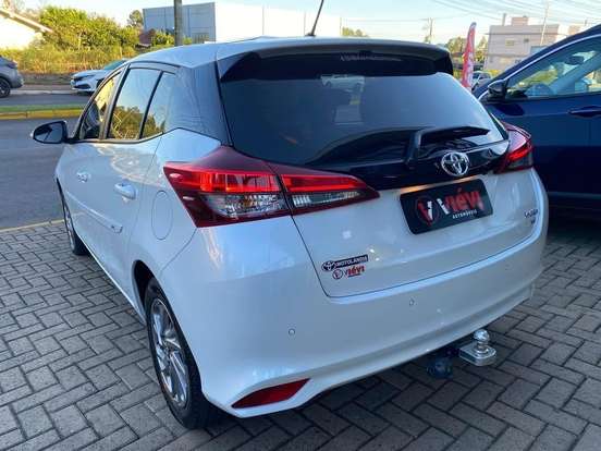 TOYOTA-YARIS-1.5 16V FLEX XS CONNECT MULTIDRIVE TOYOTA-YARIS-2022