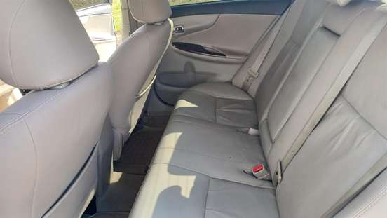 TOYOTA-COROLLA-2011