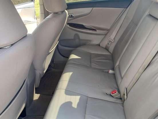 TOYOTA-COROLLA-2.0 ALTIS 16V FLEX 4P AUTOMÁTICO TOYOTA-COROLLA-2011
