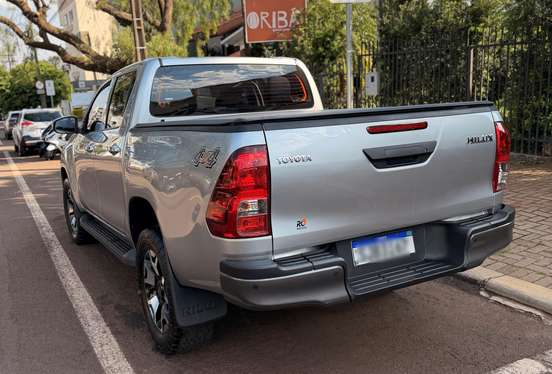 TOYOTA-HILUX-2.8 D-4D TURBO DIESEL CD POWER PACK 4X4 MANUAL TOYOTA-HILUX-2023