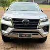 TOYOTA HILUX SW4 2.8 D-4D TURBO DIESEL SRX 7L 4X4 AUTOMÁTICO TOYOTA HILUX SW4 2.8 D-4D TURBO DIESEL SRX 7L 4X4 AUTOMÁTICO