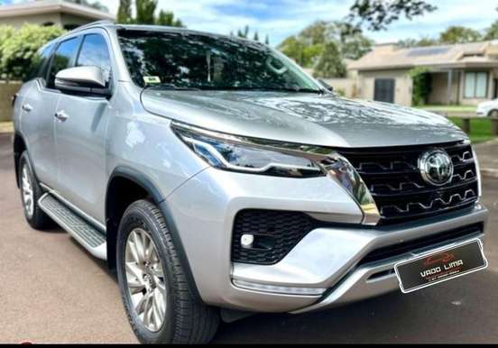 TOYOTA-HILUX SW4-2021