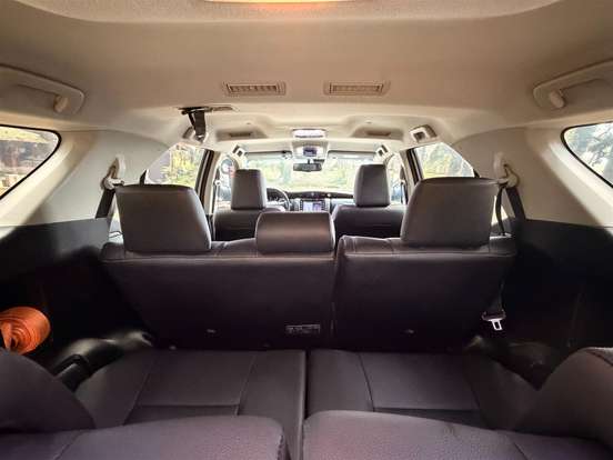 TOYOTA-HILUX SW4-2022