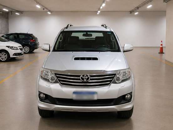 TOYOTA-HILUX SW4-3.0 SRV 4X4 7 LUGARES 16V TURBO INTERCOOLER DIESEL 4P AUTOMÁTICO TOYOTA-HILUX SW4-2012