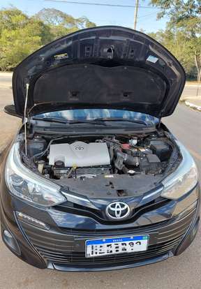 TOYOTA-YARIS-2020