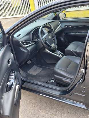TOYOTA-YARIS-1.5 16V FLEX SEDAN XLS CONNECT MULTIDRIVE TOYOTA-YARIS-2020