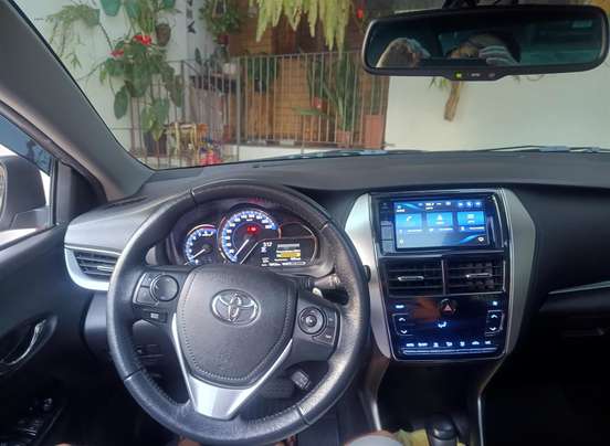 TOYOTA-YARIS-2018