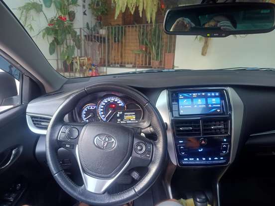 TOYOTA-YARIS-1.5 16V FLEX SEDAN XLS MULTIDRIVE TOYOTA-YARIS-2018
