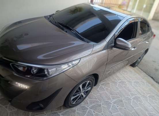 TOYOTA-YARIS-2018