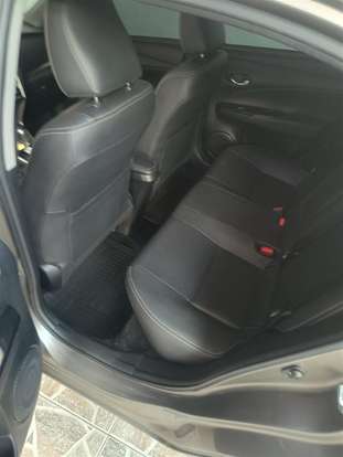 TOYOTA-YARIS-2018