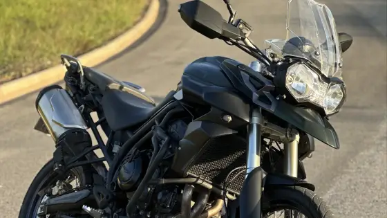TRIUMPH TIGER 800XC TRIUMPH TIGER 800XC