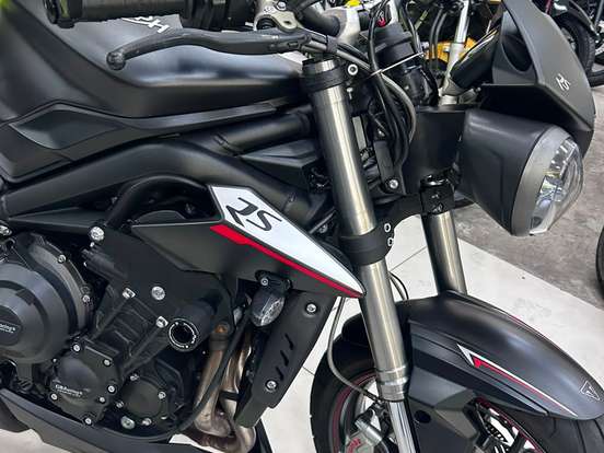TRIUMPH-STREET TRIPLE 765 RS TRIUMPH-STREET TRIPLE 765 RS-2020