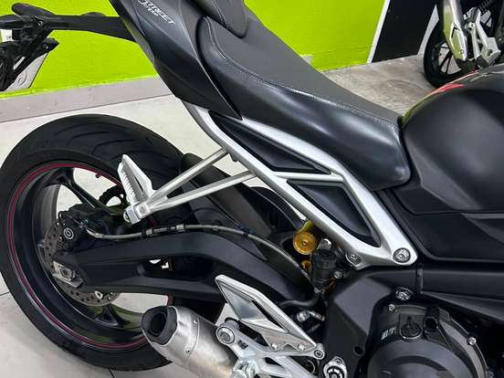 TRIUMPH-STREET TRIPLE 765 RS TRIUMPH-STREET TRIPLE 765 RS-2020