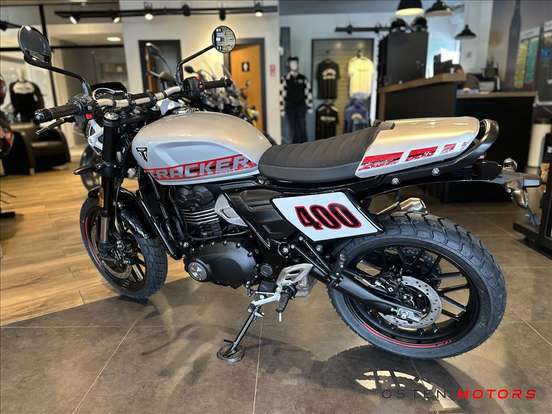 TRIUMPH-TRACKER 400-2026
