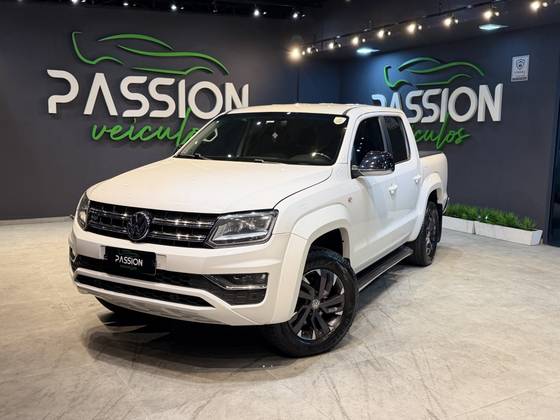 VOLKSWAGEN AMAROK 3.0 V6 TDI DIESEL HIGHLINE CD 4MOTION AUTOMÁTICO