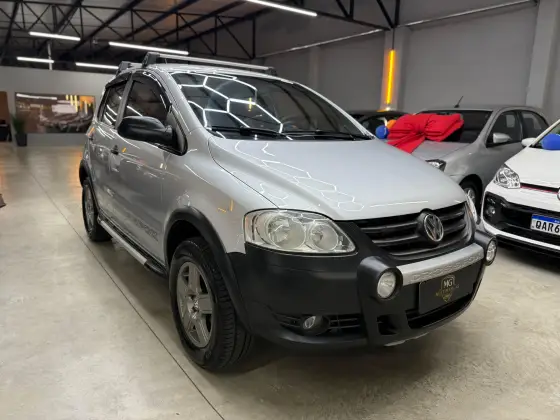 VOLKSWAGEN CROSSFOX 1.6 MI FLEX 8V 4P MANUAL VOLKSWAGEN CROSSFOX 1.6 MI FLEX 8V 4P MANUAL