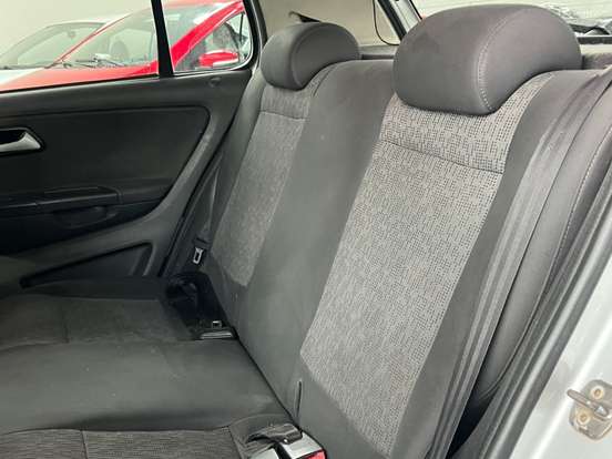 VOLKSWAGEN-FOX-1.6 MI 8V FLEX 4P MANUAL VOLKSWAGEN-FOX-2013