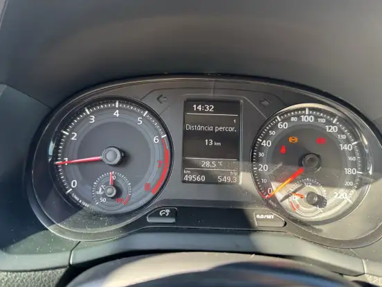 VOLKSWAGEN-GOL-2022