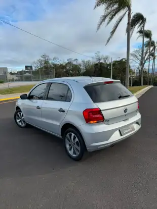 VOLKSWAGEN-GOL-2021