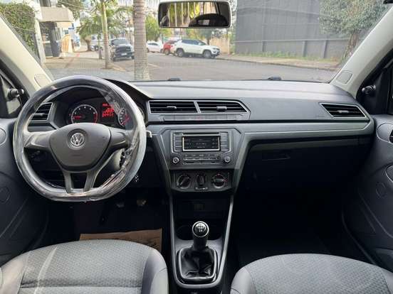 VOLKSWAGEN-GOL-2022