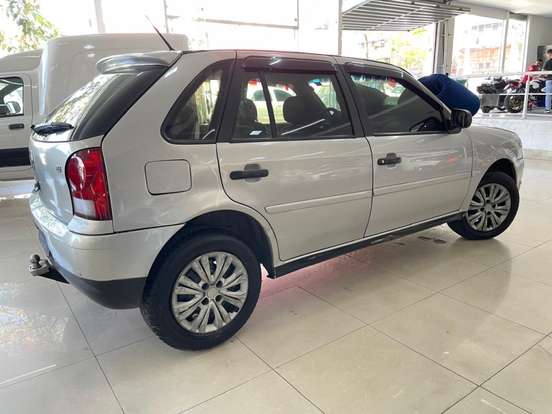 VOLKSWAGEN-GOL-2008
