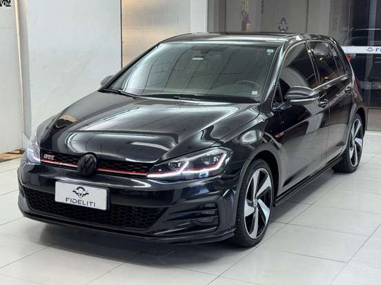 VOLKSWAGEN-GOLF-2019