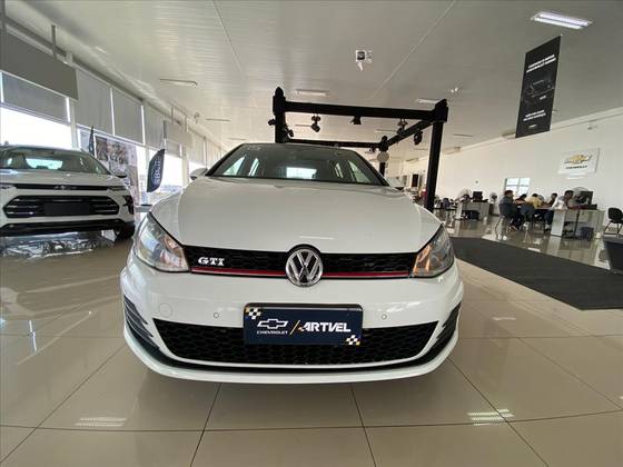 VOLKSWAGEN GOLF 2.0 TSI GTI 16V TURBO GASOLINA 4P AUTOMÁTICO