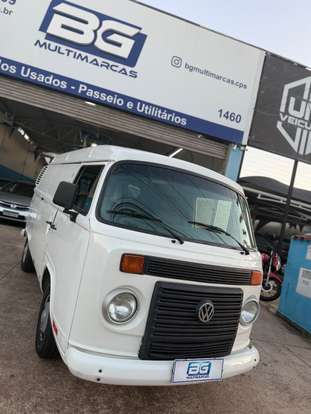 VOLKSWAGEN-KOMBI-2011