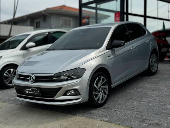 VOLKSWAGEN POLO 1.0 200 TSI HIGHLINE AUTOMÁTICO