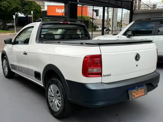 VOLKSWAGEN-SAVEIRO-2022