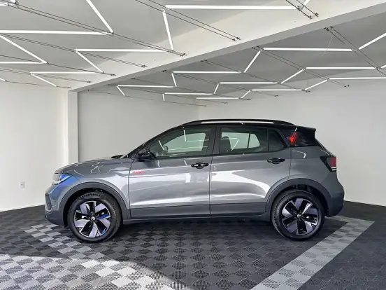 VOLKSWAGEN-T-CROSS-2026