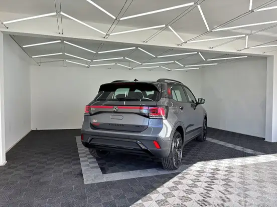 VOLKSWAGEN-T-CROSS-2026