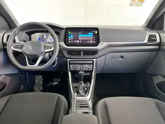 VOLKSWAGEN-T-CROSS-2026