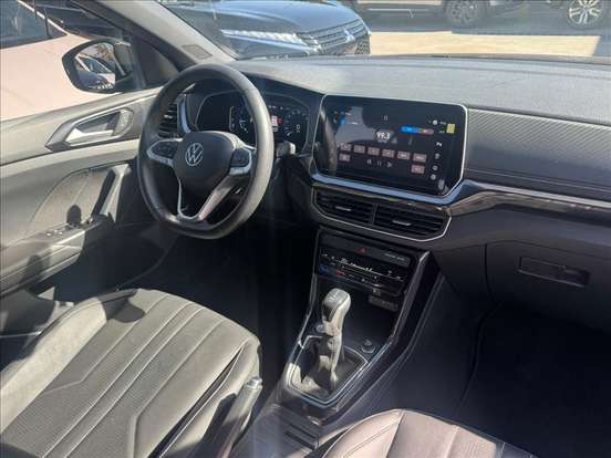 VOLKSWAGEN-T-CROSS-2024