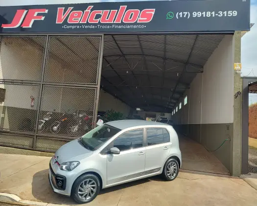 VOLKSWAGEN UP 1.0 170 TSI TOTAL FLEX CONNECT 4P MANUAL